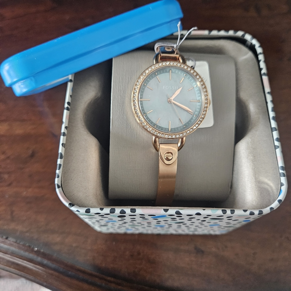 Rose Gold Fossil Watch
